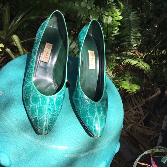 Gucci Shoes - GUCCI Vintage Croc Shoes